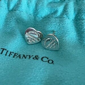Return to Tiffany Heart Stud Earrings